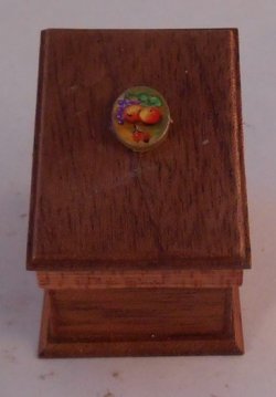 Plate Presentation Box Royal Worchester by Christopher Whitford
