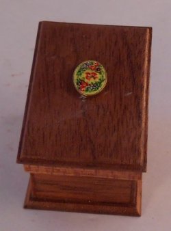 Plate Presentation Box Chintz Bird by Christopher Whitford