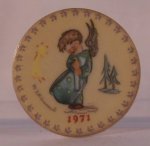 Collector's Plate 1971 by Hummel