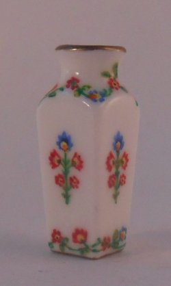 Stephanie Square Vase by Christopher Whitford