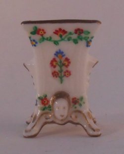 Stephanie Ceche Pot by Christopher Whitford