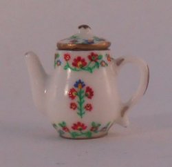 Stephanie Coffee Pot by Christopher Whitford