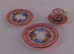 Valaria Place Setting by Christopher Whitford