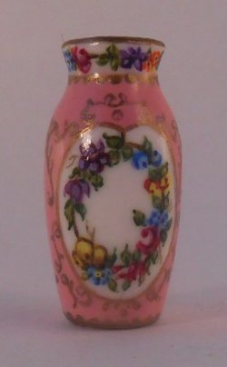 Valaria Vase by Christopher Whitford