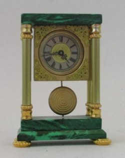 Malachite Working Clock by Hermann Straeten