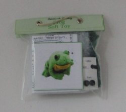 Frog Toy Kit by Shepherds
