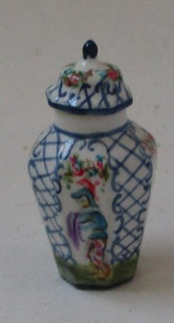 Harliquin Temple Jar by Christopher Whitford