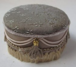Tuffet 9-4 by Valerie Casson