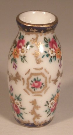 Madam Pompadour Round Vase by Christopher Whitford