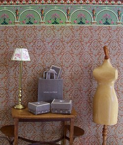 Lys Arc by Les Chinoiserie Lys Arc by Les Chinoiserie