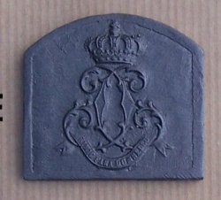 Fireplace Plaque Couronne by Henry Bart