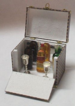 LV Monogram Bar Case by Jose Gomez LV Monogram Bar Case by Jose Gomez